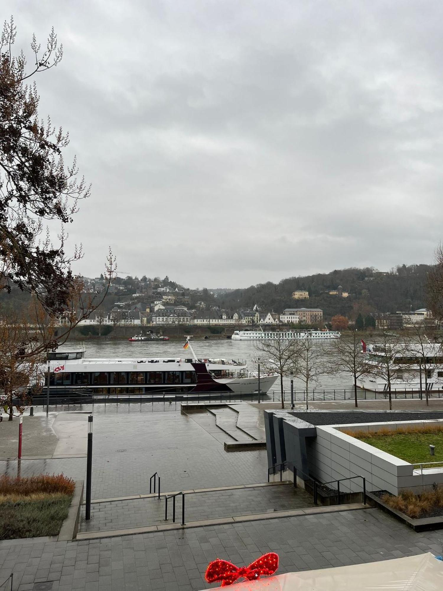 Rheinpanorama Suite Mit Balkon Coblenza Exterior foto